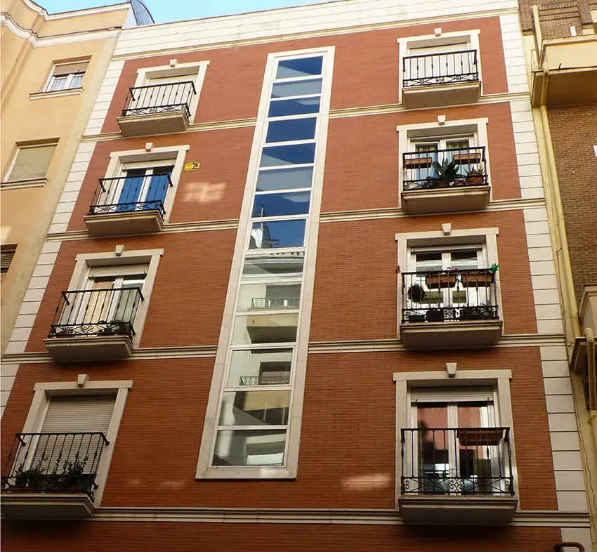 rehabilitación de fachadas de edificios arquitecto en Madrid a 90 grados